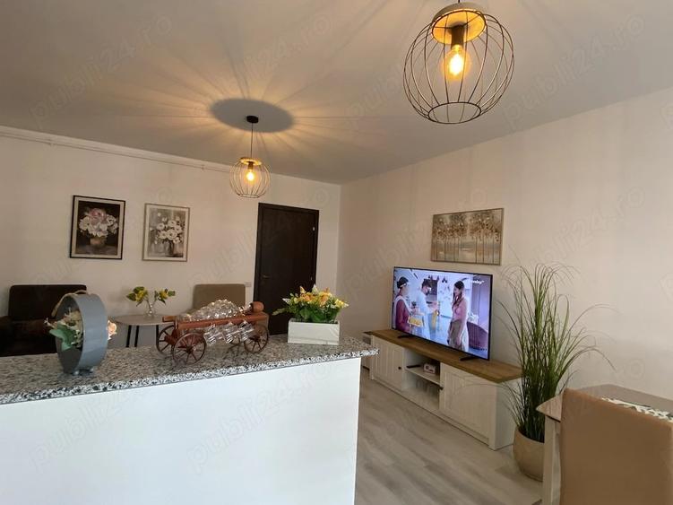 Garsonieră decomandată în Sud