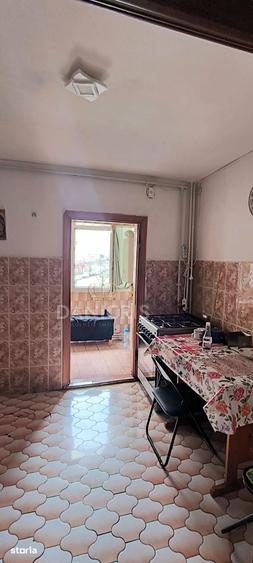 Apartament cu 3 camere decomandat în ICIL