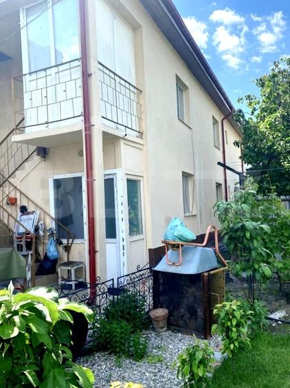 Casă individuală cu 4 camere cu Canalizare în Calea Severinului