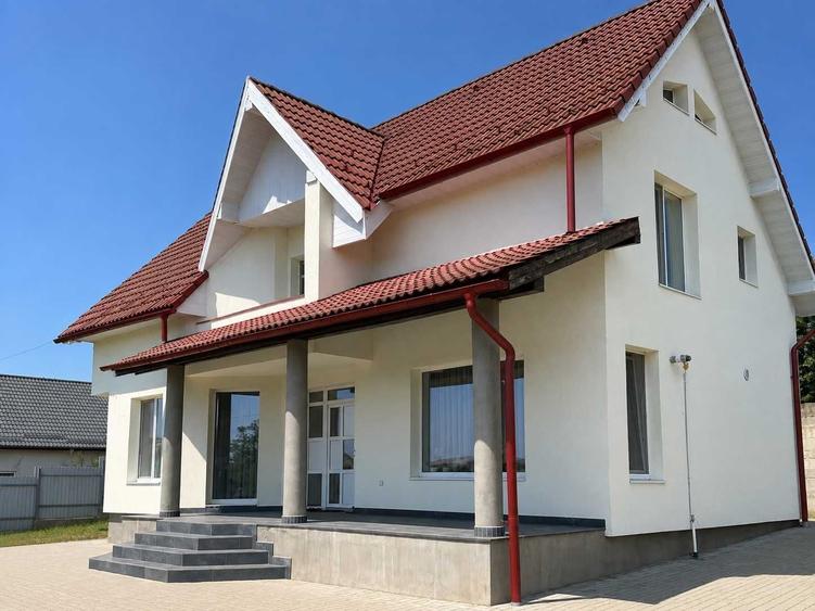 Casă cu 4 camere în Râciu
