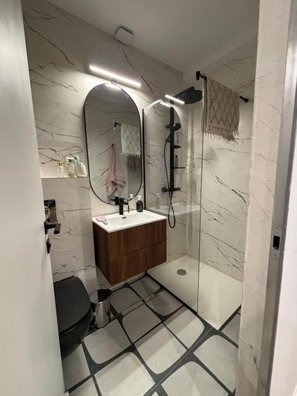 Apartament cu 4 camere în Calea Victoriei