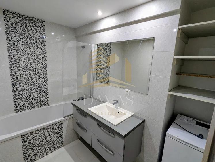 Apartament cu 2 camere semidecomandat, mobilat în Între Lacuri