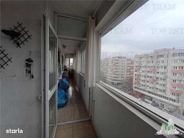 Apartament cu 3 camere decomandat în 1 Mai