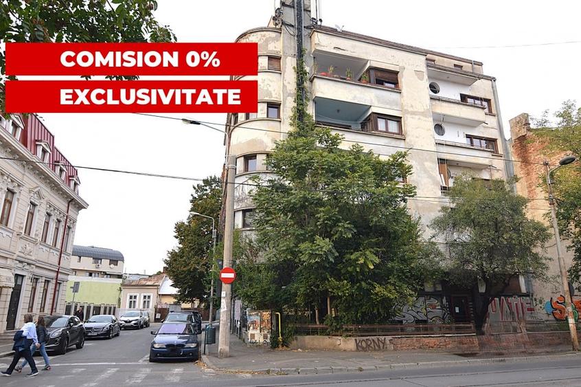 Apartament cu 4 camere semidecomandat în Calea Călărașilor