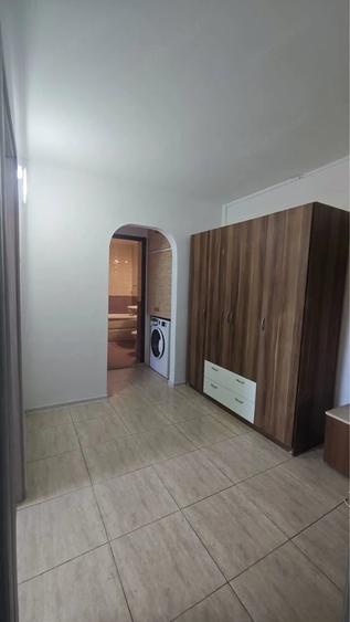 Oferim spre inchiriere apartament 2camere - 3