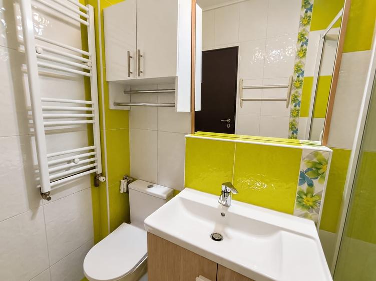 Apartament cu 2 camere decomandat în Centrul Civic