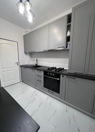 Apartament cu 3 camere decomandat în Lunca Cetățuii