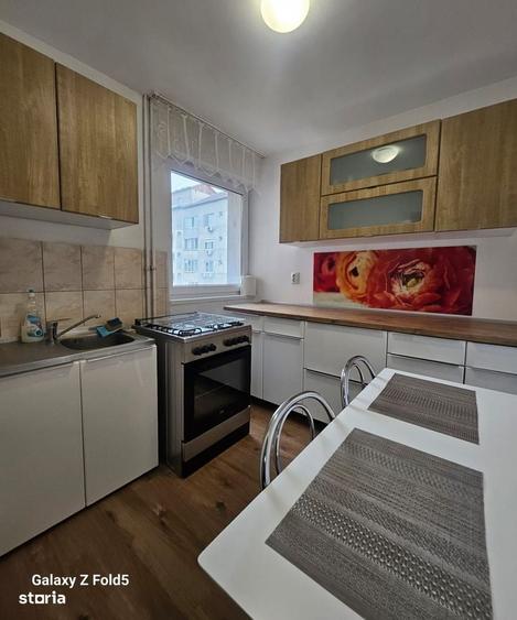 Apartament 2 camere de inchiriat Bdul Dacia, Oradea (zona Profi) - 3