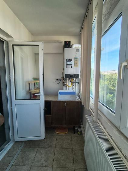 Apartament cu 3 camere decomandat în Dacia