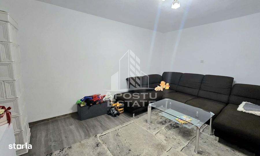 Casă cu 4 camere cu Teren 740 Mp în Mehala