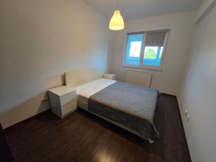 Apartament cu 2 camere decomandat în Păcii