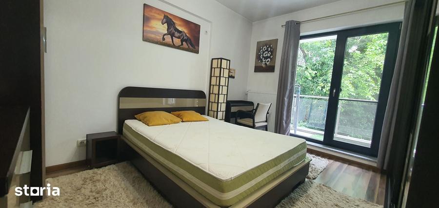 Apartament cu 2 camere semidecomandat în Moșilor