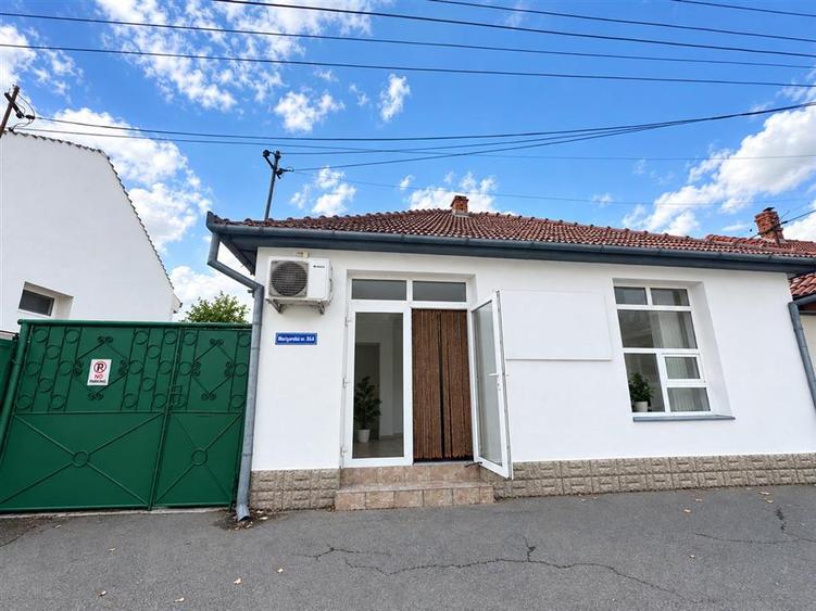Casă cu 4 camere cu Teren 496 Mp în Iosia