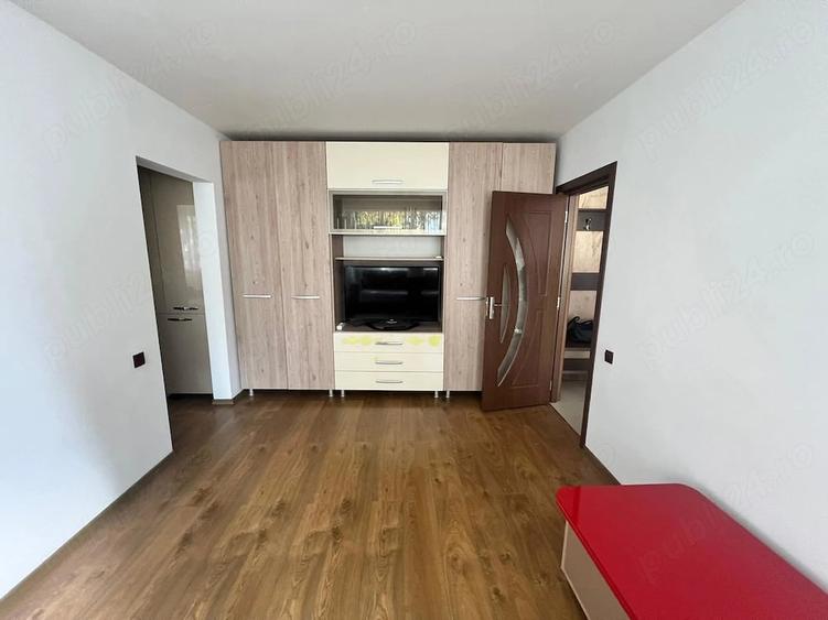 Apartament cu 2 camere decomandat în Independenței