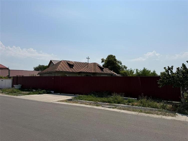 Teren Construcții intravilan de 4699 mp, în Milcovul