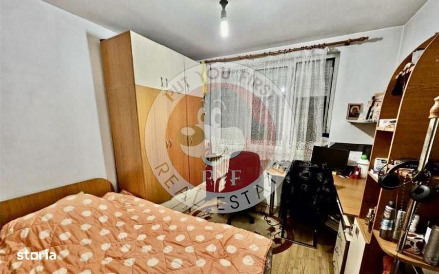 Apartament cu 4 camere decomandat în Militari