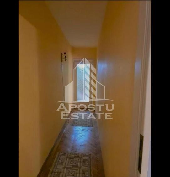 Apartament cu 2 camere semidecomandat în Complex Studențesc
