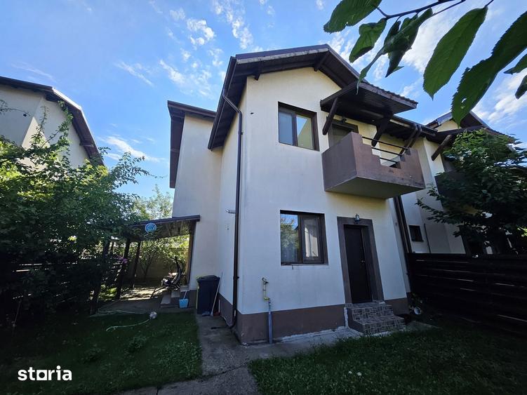 Casă cu 4 camere cu Teren 198 Mp în Domnești