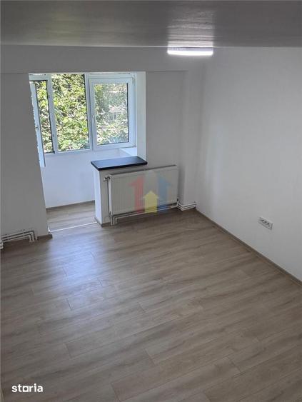 Apartament cu 2 camere în Viziru 3