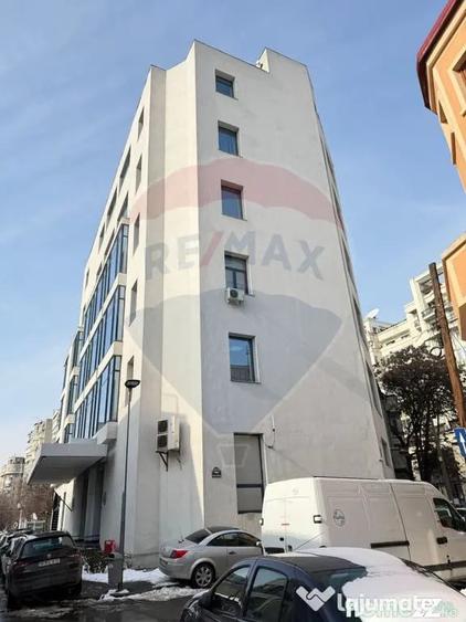 De vanzare in zona Unirii-Spa?iu de birouri de 1,650mp - 11