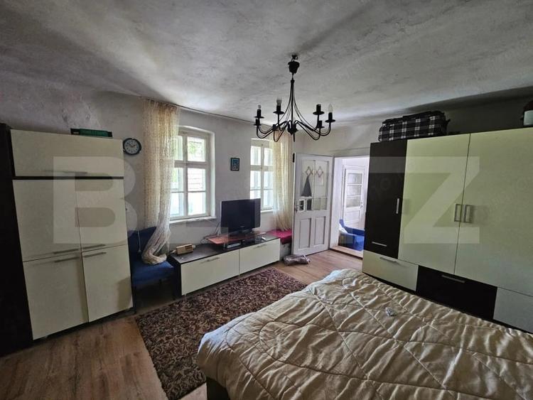 Casă cu 3 camere cu Teren 1249 Mp în Laz (Săsciori)