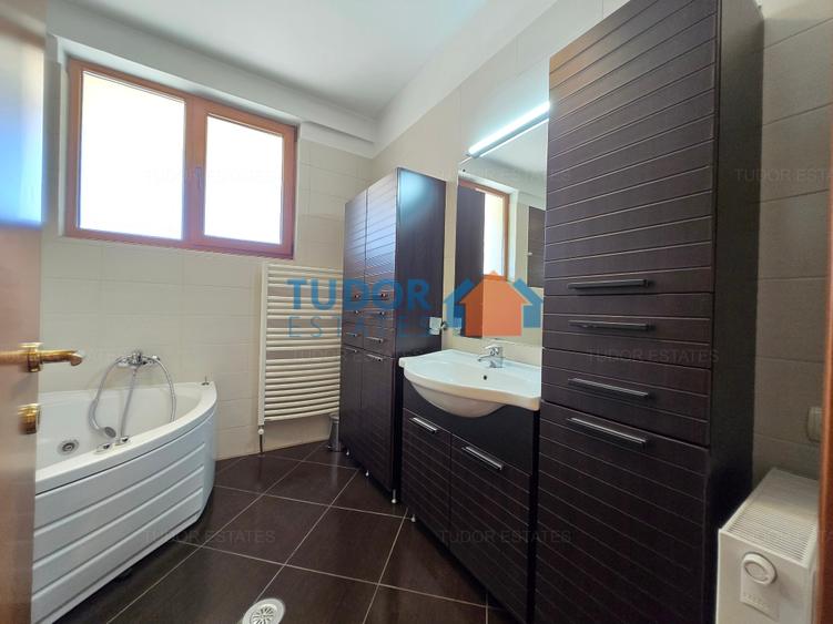 Apartament cu 4 camere în Herăstrău