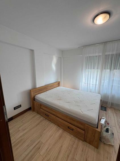 Apartament cu 2 camere decomandat în Moara de Vânt
