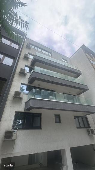 Apartament cu 3 camere în Polonă