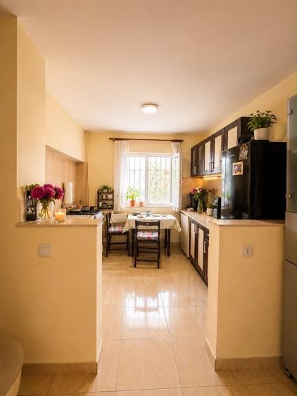 Apartament cu 2 camere decomandat, mobilat în Anda