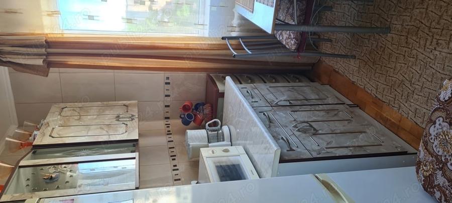 Apartament cu 3 camere decomandat în Turda
