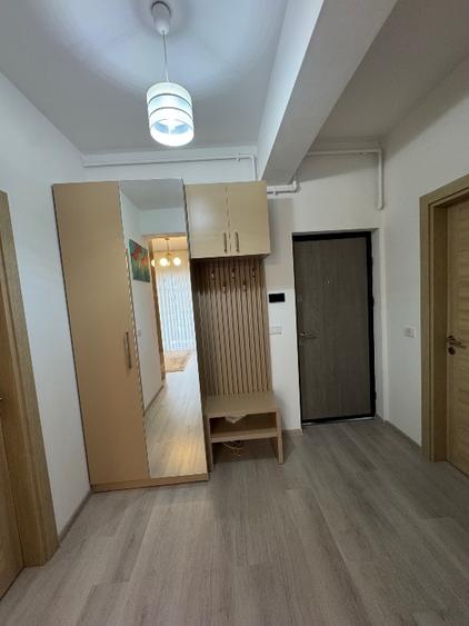 Apartament cu 2 camere decomandat, mobilat în Berceni