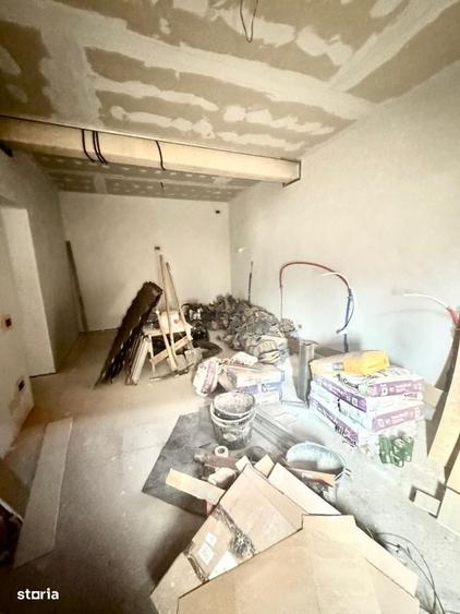 Casă cu 4 camere în Uiești