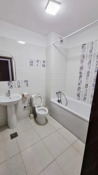 Apartament cu 3 camere decomandat în Militari