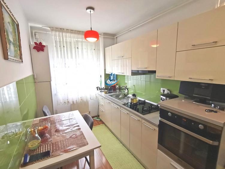 Apartament cu 2 camere semidecomandat în Central