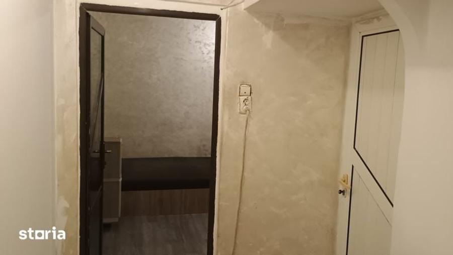 Inchiriez apartament 2 camere Baraolt - 5