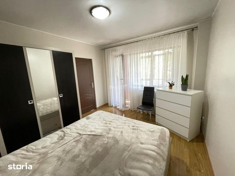 Apartament cu 3 camere, mobilat în Podu Roș