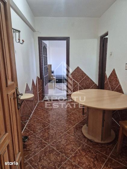 Garsonieră decomandată în Soarelui — fotografia 3