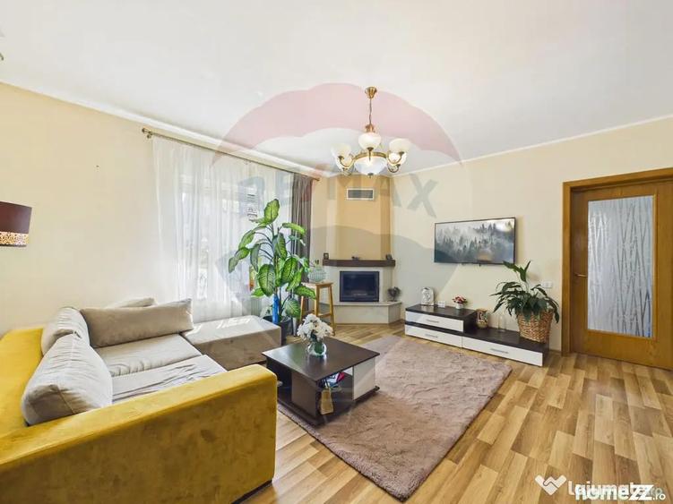 Casă cu 4 camere cu Teren 290 Mp în Trivale