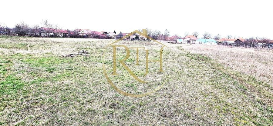 Teren Construcții intravilan de 7880 mp, în Freidorf
