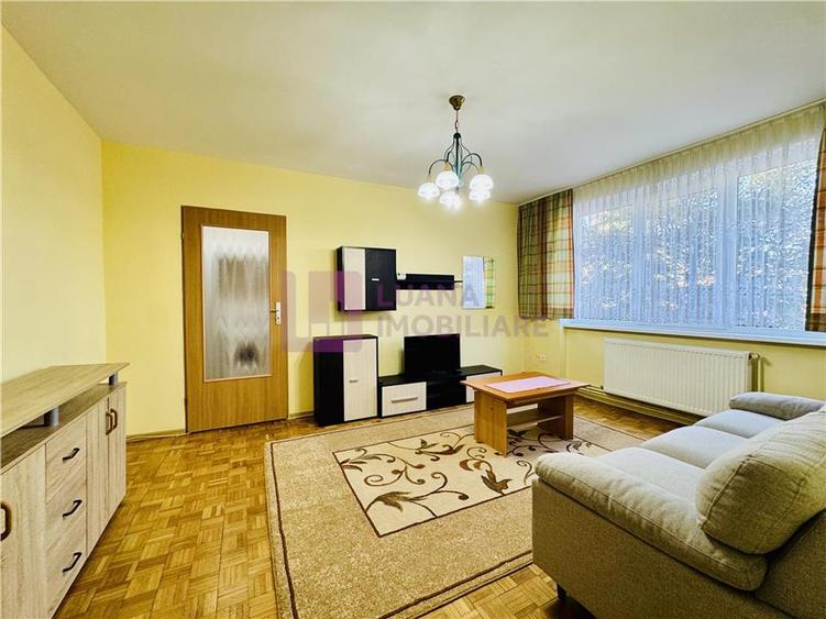 Apartament cu 2 camere semidecomandat, mobilat în Cedonia