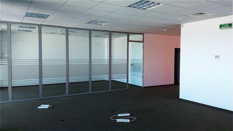 Birou, de 412 mp, în Central