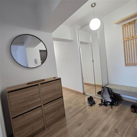 Apartament cu 3 camere decomandat în Târgu Cucu