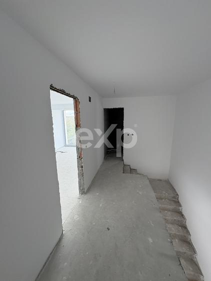 Casă cu 3 camere cu Canalizare în Smeura