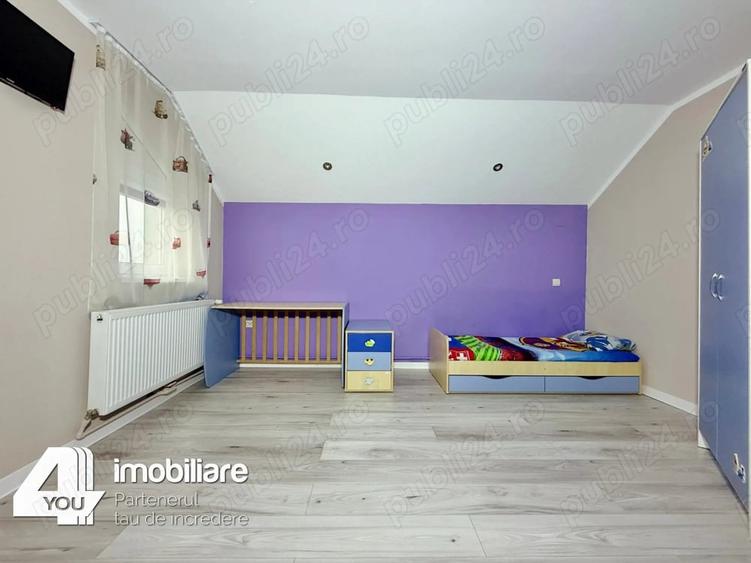 Casă cu Teren 1422 Mp în Cicir
