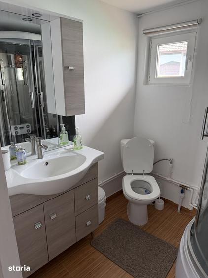 Casă cu 3 camere cu Teren 432 Mp în Predeal