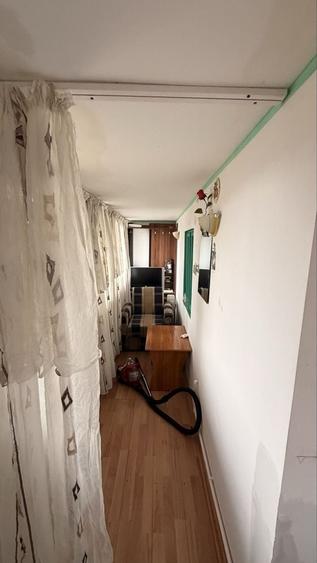 Casă cu 3 camere în Cerașu
