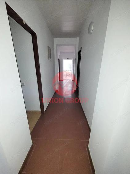 Spațiu comercial, de 467 mp, în Nord