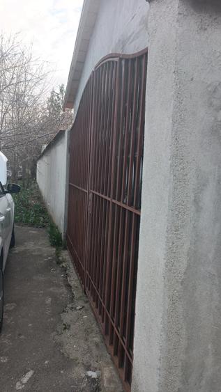 Casă cu 3 camere cu Teren 675 Mp în Central