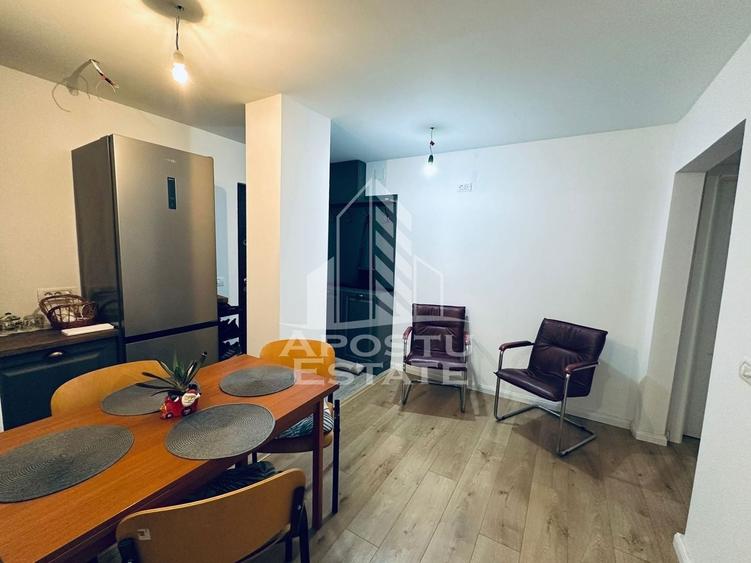 Apartament cu 3 camere decomandat, mobilat în Bucovina