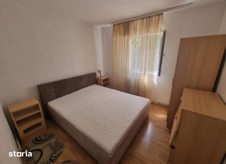 Apartament cu 2 camere semidecomandat în Tătărași